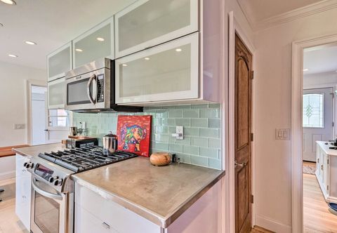 Others Hamptons Bay Home on Shinnecock Bay w/ Yard!