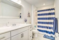 Others 5 Modern Monroe Home - Private Yard & Mtn Views