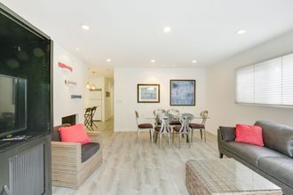 Others 4 San Diego Home w/ Deck: Walk to Mission Beach!