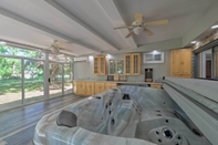 Others Coastal Edgewater Home w/ Private Hot Tub!