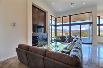 其他 4 'pahto's Retreat' Luxe White Salmon Home: Hot Tub