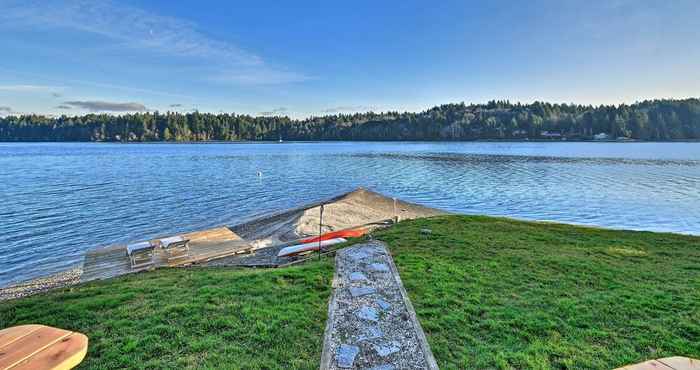 Lainnya Waterfront Olympia Home w/ Private Beach & Kayaks!