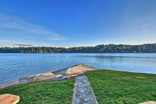 Others Waterfront Olympia Home w/ Private Beach & Kayaks!