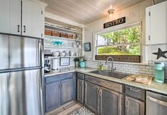 Others 3 Waterfront Olympia Home w/ Private Beach & Kayaks!