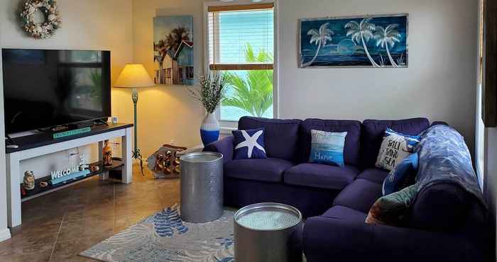 อื่นๆ South Hutchinson Island Cottage w/ Beach Access!