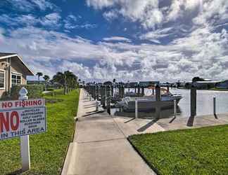 อื่นๆ 2 South Hutchinson Island Cottage w/ Beach Access!