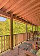 Imej utama Enchanting Cabin w/ Mother-in-law Suite: Mtn Views