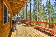 Others Spacious South Lake Tahoe Home, 4 Mi to Heavenly!