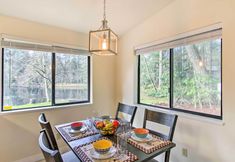 기타 7 Quiet Lakefront Olympia Home w/ Dock on Half Acre