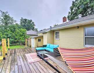 อื่นๆ 2 Convenient Pensacola Home w/ Deck & Fire Pit!