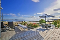 Lain-lain Birch Bay Waterfront Home - Steps to Beach!