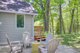 Others 4 Updated Home w/ Deck: 2 Mi to Sister Bay Beach!