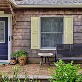 Interior1Cute East Hampton Cottage w/ Patio - Walk to Beach,美好家园博物馆飯店