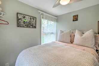 Others 4 Cute East Hampton Cottage w/ Patio - Walk to Beach