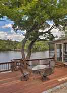 Imej utama Beautiful Lakeside Milford Family Home & Deck