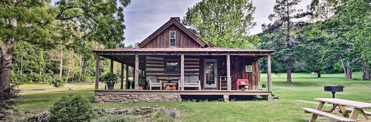 Khác Restored Buchanan Log Cabin - Built in the 1700s!