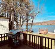 Lainnya 3 Lakefront Deruyter Cottage w/ Dock & Hot Tub!