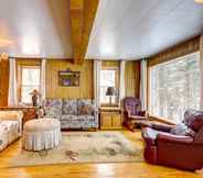 Lain-lain 3 Cozy Echo Lake Cabin Near Snowmobiling Trail!