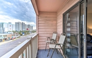 Others 4 Cozy Condo w/ Balcony & Ocean View: Walk to Beach!