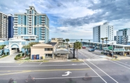 Others 2 Cozy Condo w/ Balcony & Ocean View: Walk to Beach!