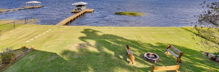 其他 Lakefront Home w/ Game Room, Kayaks, & Fire Pit