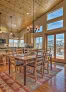 Imej utama South Lake Tahoe Retreat With BBQ & Mtn-view Deck!