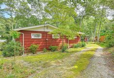 其他 6 Walk to Beach: Long Island Wine Country Home!