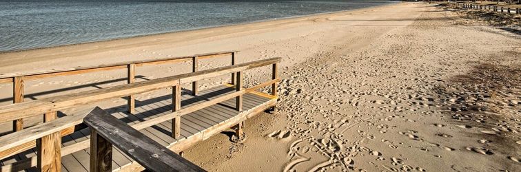 其他 Walk to Beach: Long Island Wine Country Home!