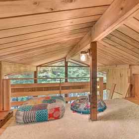 Interior 1 High Falls Restorative Cabin in the Woods!, New Paltz Golf Course Hotels