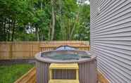 Others 2 Chic Catskills Summer Getaway w/ Hot Tub & Firepit