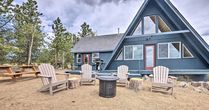 Others Modern Guffey A-frame Cabin: Grill, 38 Acres!