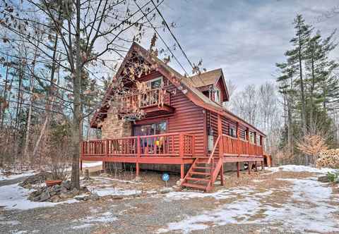 Others Secluded Johnsburg Outdoor Oasis - Private Hot Tub