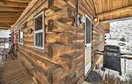 Others 2 Cozy Log Cabin Escape In the Heart of Creede!