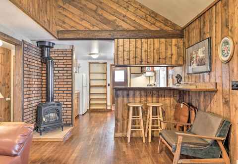 Others Cozy Log Cabin Escape In the Heart of Creede!