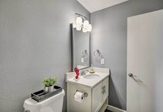 Others 2 North Texas Home w/ Yard Near Frisco Star!