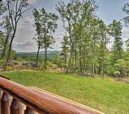 Others 5 Upscale Wardensville Cabin w/ Deck and Hot Tub!