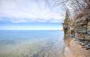 Khác 6 Gorgeous Charlevoix Home on Lake Michigan!