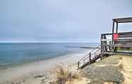 อื่นๆ 5 Cape Cod Vacation Rental: Walk to Beach!