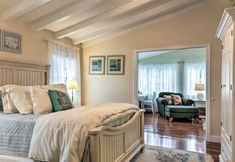 Others 7 Charming Hyannis Cottage: 1 Mi to Beach!