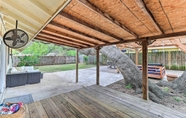 Others 6 Pet-friendly Austin Ranch Home w/ Fire Pit!