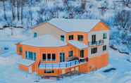 Khác 7 Anchorage Getaway w/ Mtn Views ~ 4 ½ Miles to Zoo!