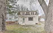 Others 4 Charming Home < One Block to Lake Superior!