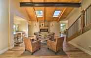 Lain-lain 5 Luxury Chalet w/ Mtn Views: 3 Mi to Mt Rose Ski!