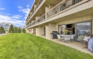 Others 4 Dreamy Lakefront Condo: Walk to Dining & More