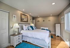 其他 6 Ocean-view Lincoln City Retreat w/ 3 Viewing Decks