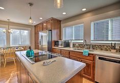 其他 7 Ocean-view Lincoln City Retreat w/ 3 Viewing Decks