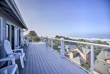 其他 Ocean-view Lincoln City Retreat w/ 3 Viewing Decks