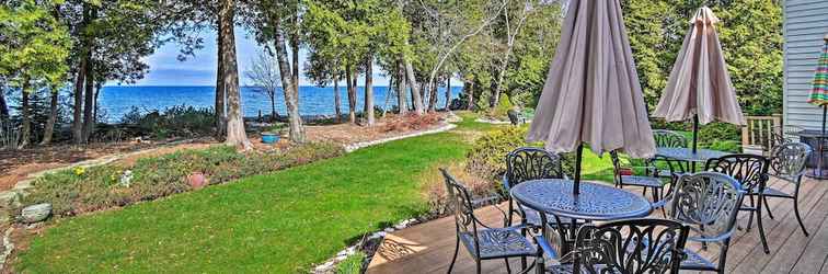 Others Sturgeon Bay Hideaway w/ Direct Water Access!