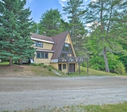 อื่นๆ 6 Lakefront Bolton Alderbrook Chalet w/ Fire Pit!