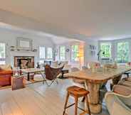 Others 7 1890's East Hampton Farmhouse in Amagansett Area!